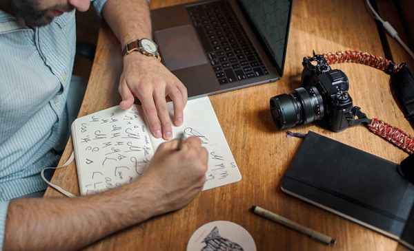 獨立站的域名和服務(wù)器為什么一定自己買？